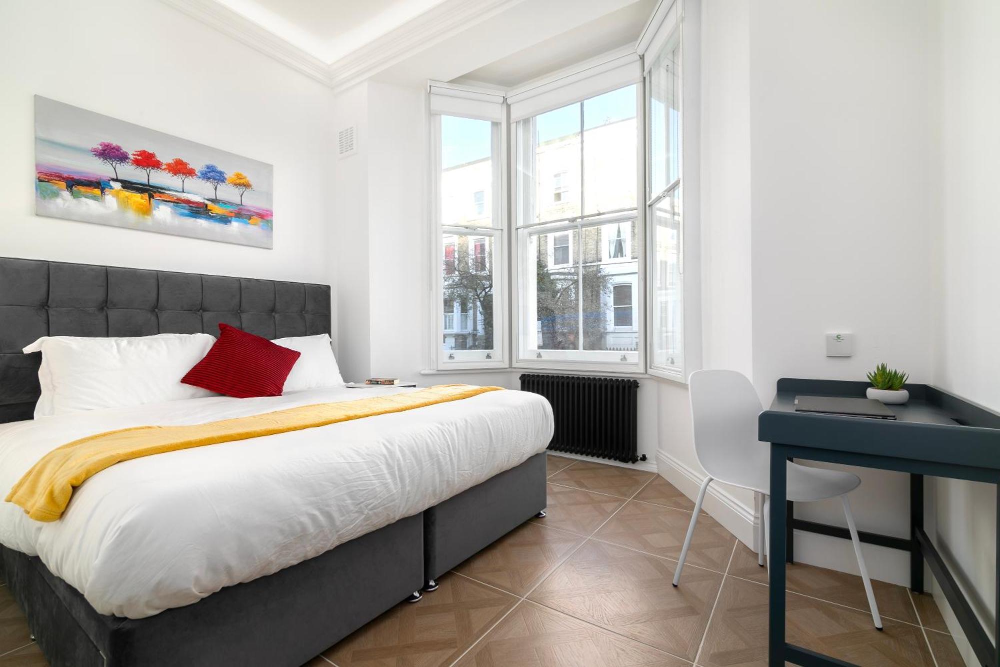 Modern 2 Bed En-suite Chelsea Londra