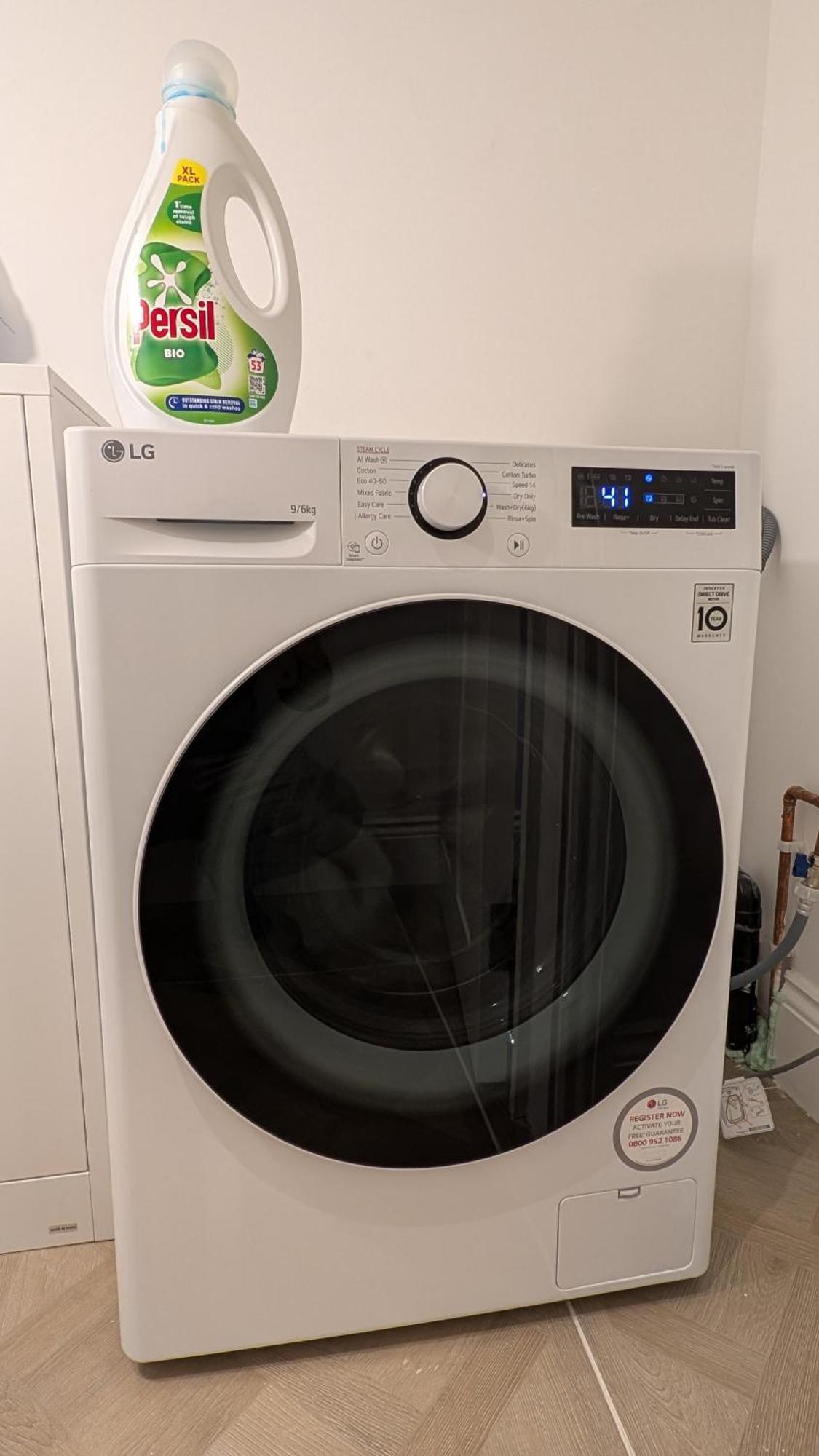 Modern 2 Bed En-suite Chelsea Londra